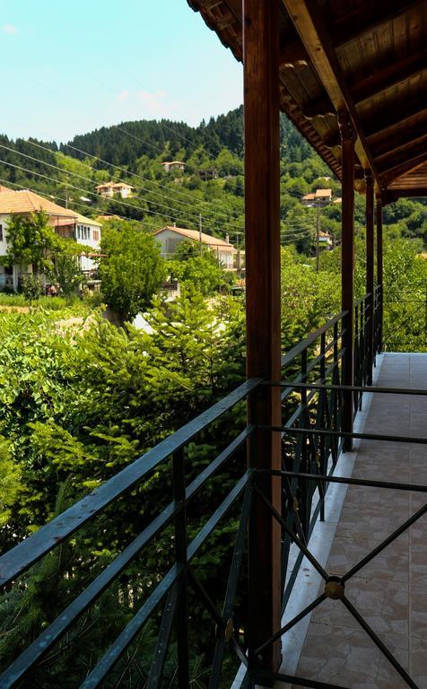 Hotel Elatofilito Athamanio Buitenkant foto